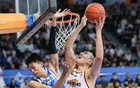  王嵐嵚高得分，三人雙殺，遼寧本鋼勝福建晉江。