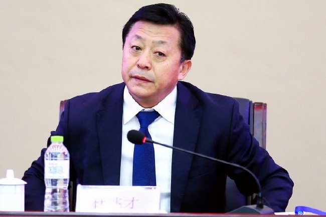  記者：杜兆才涉案金額巨大，或判十年以上。