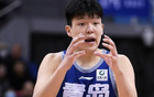  中國約基奇出手少，淪為工具人，劉維偉需改進，NBA之路難行。