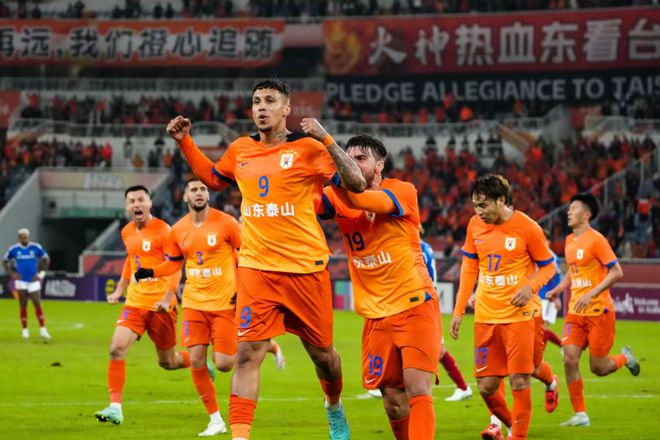 體壇午間速遞：亞冠山東泰山戰(zhàn)浦項制鐵，皇馬歐冠負AC米蘭。