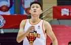  深圳周鵬首秀替補得11分，正負+30。