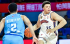  上海男籃大勝17分，盧偉穩(wěn)定，李添榮傷退，洛夫頓15+13。
