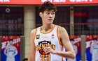  王浩然12中5，三分7中3，貢獻17分3板2助，繼續(xù)拼搏！