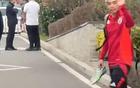  中國(guó)球迷追星日本隊(duì)，堵大巴喊7-0。