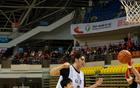  祝賀！中國女籃天才2米23，32+9奪冠，女姚明15中全勝，三節(jié)下班。