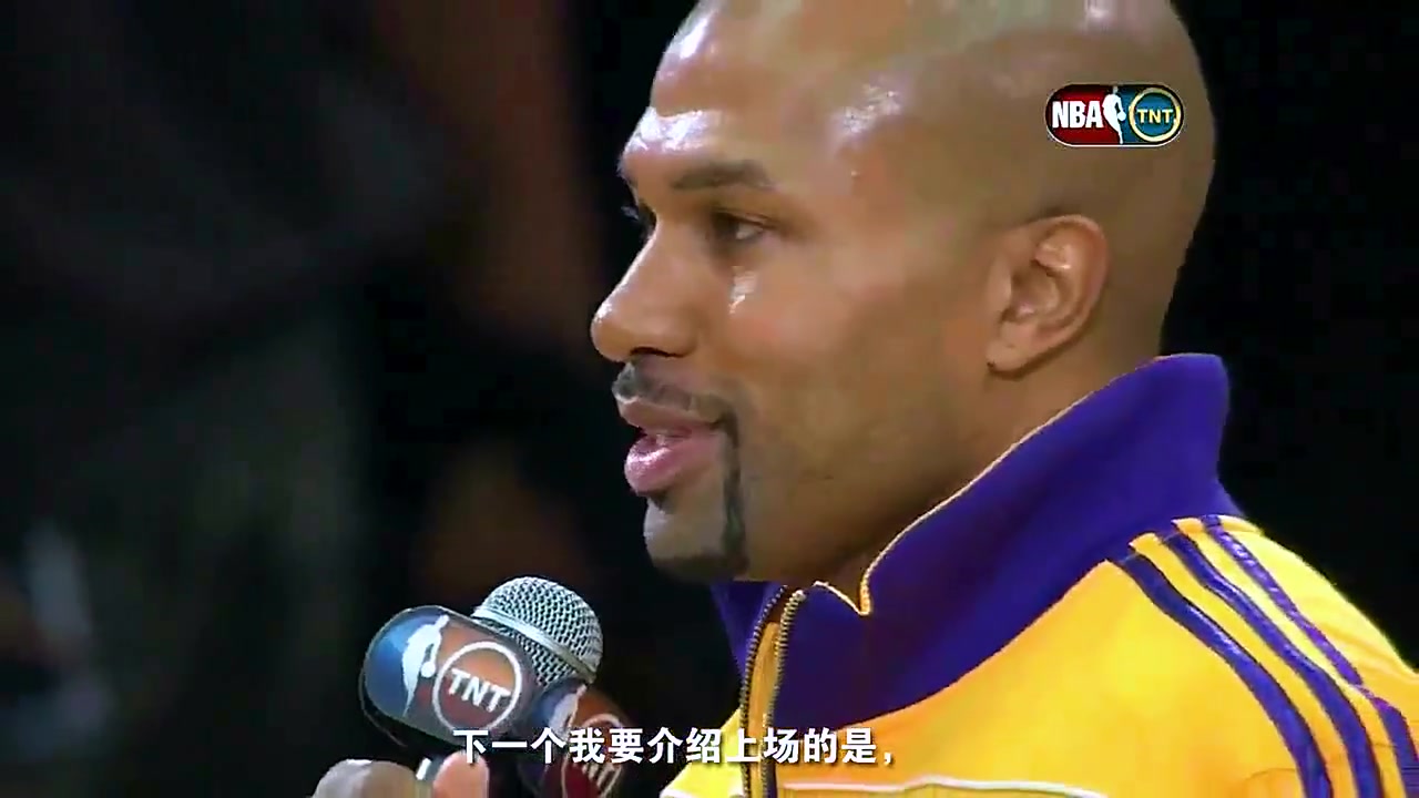  永遠(yuǎn)的MVP！當(dāng)年費(fèi)舍爾是如何介紹科比出場的？尼克爾森歡呼！