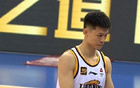  遼寧換郭艾倫，僅上場5分鐘，楊鳴稱其為邊緣后衛(wèi)。