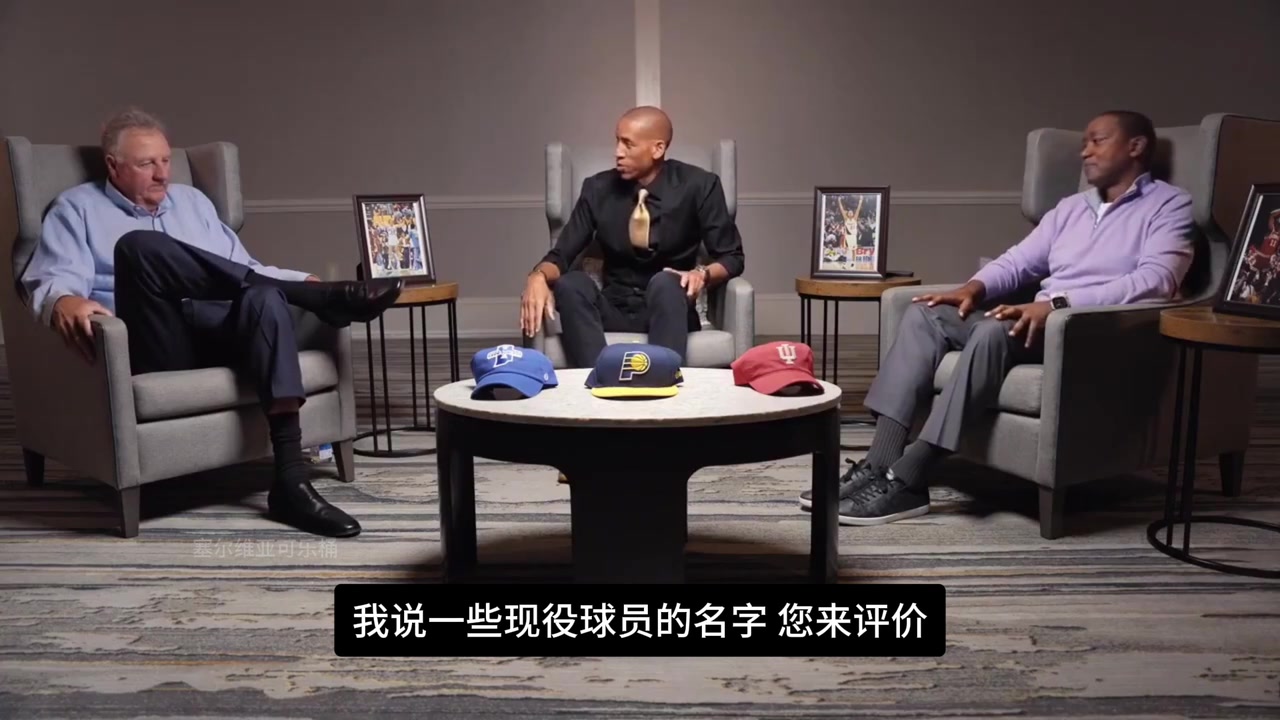  笑得合不攏嘴！伯德此前談約基奇：他的比賽可能是全聯(lián)盟最好看的