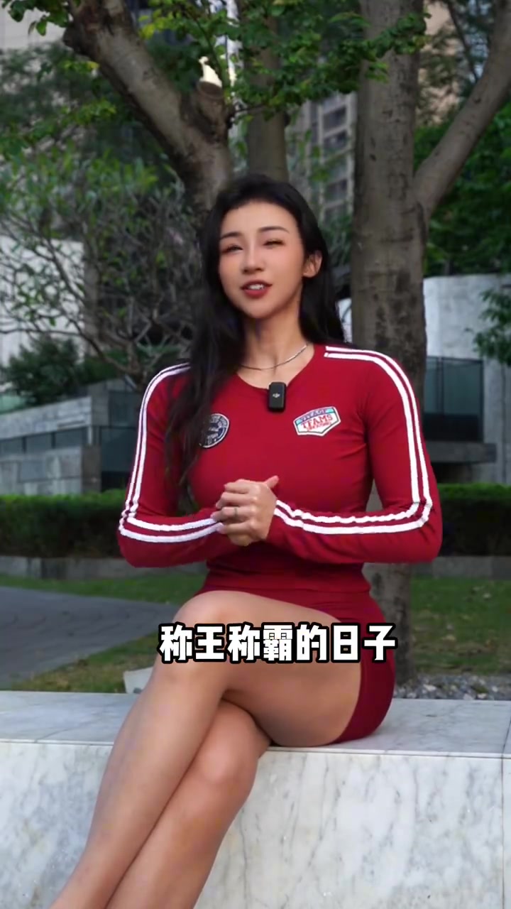  張曼源：好久都沒看到這么風(fēng)光的登哥了，帶領(lǐng)快船雙殺掘金